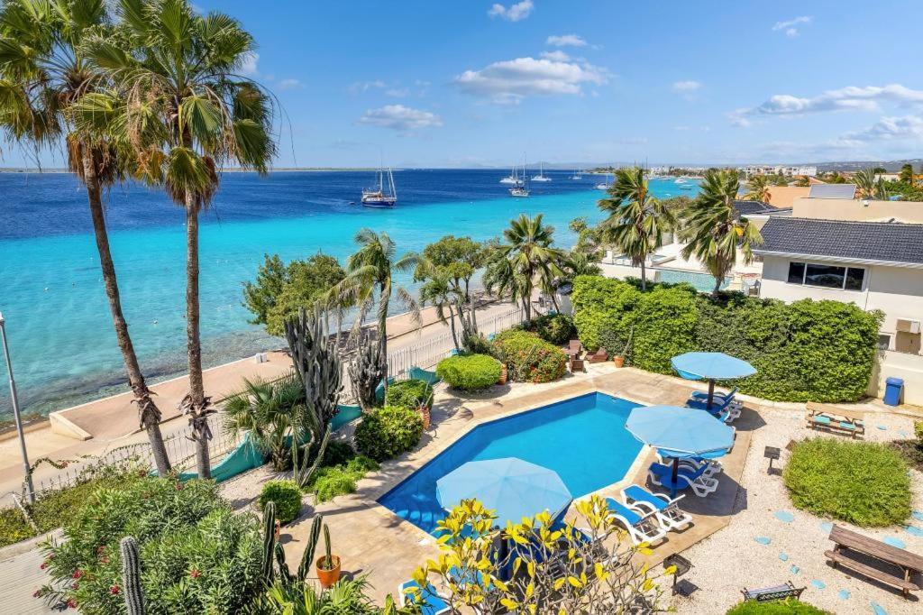 Bonaire Oceanfront Apartments Кралендейк Екстер'єр фото
