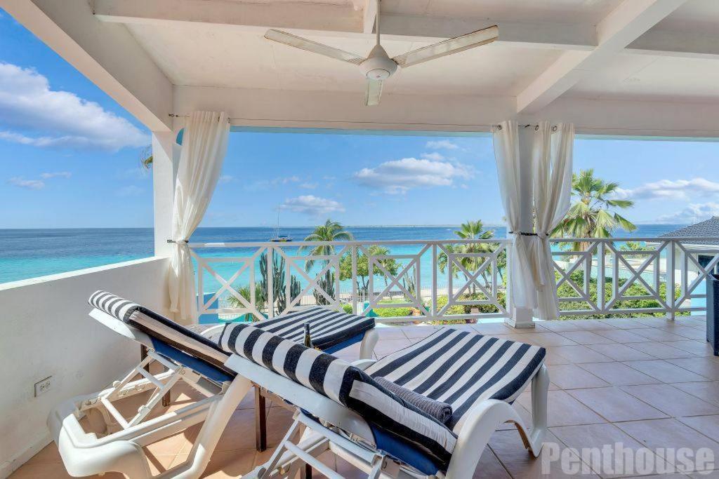Bonaire Oceanfront Apartments Кралендейк Екстер'єр фото