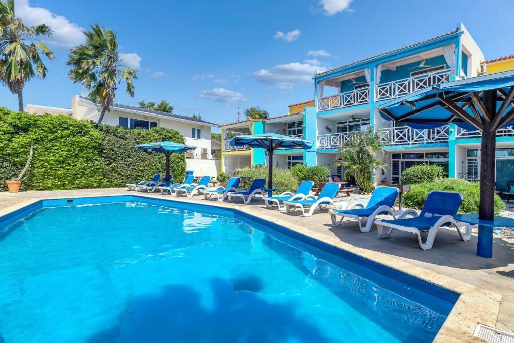 Bonaire Oceanfront Apartments Кралендейк Екстер'єр фото